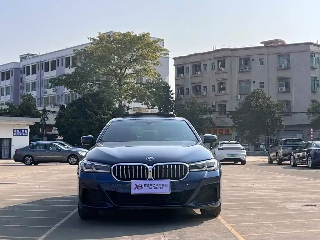 BMW 5 Series — фото 2