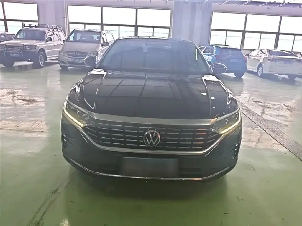 Volkswagen Passat — фото 3