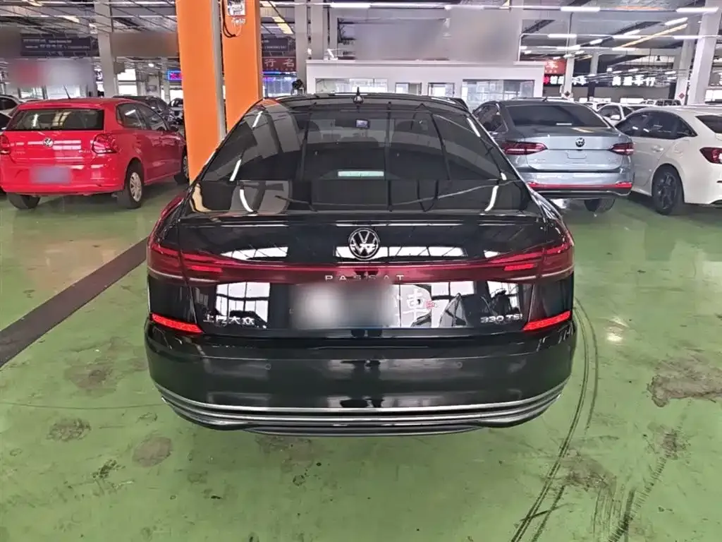 Volkswagen Passat — фото 2