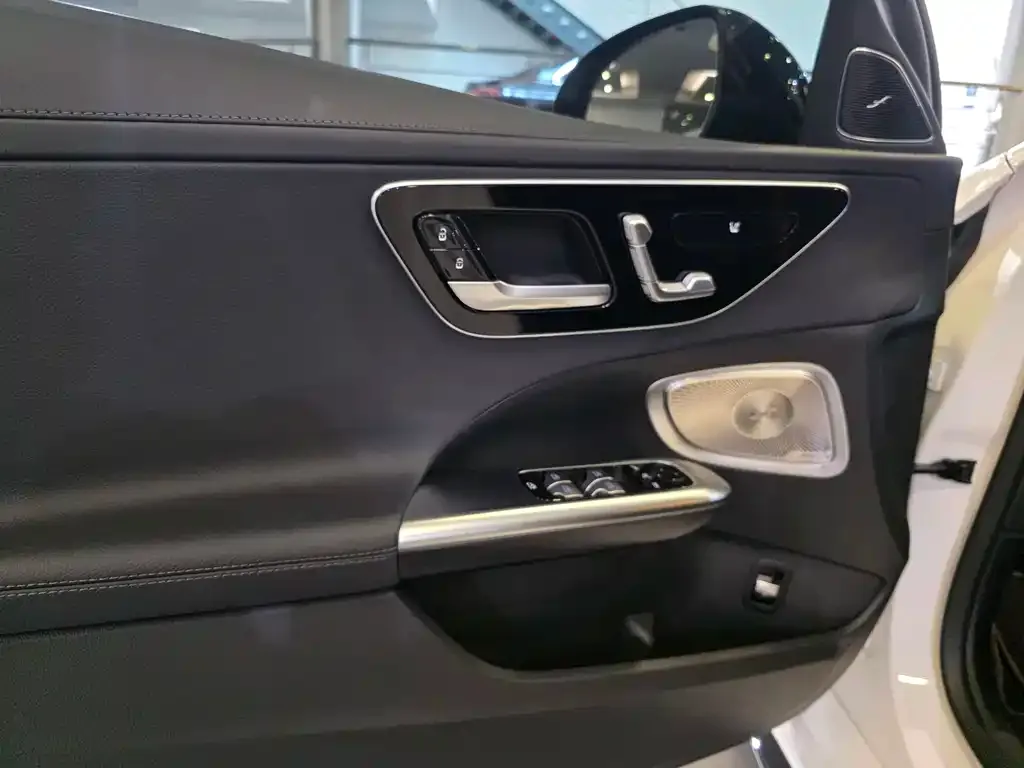 Mercedes-Benz C-Class 2024 из CN, фото 5