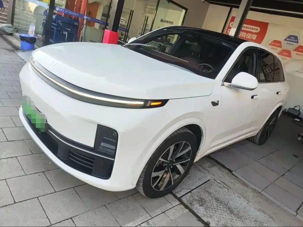 Li Auto L7