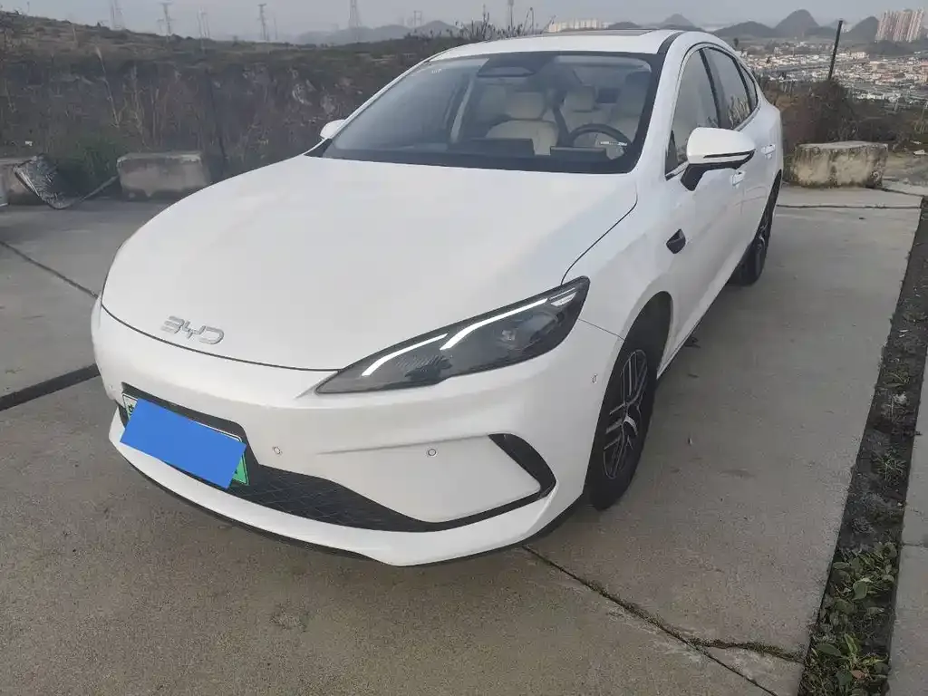 BYD Seal 05 DM-i