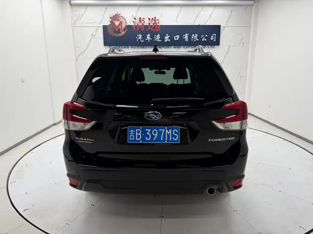 Subaru Forester 2021 из CN, фото 2