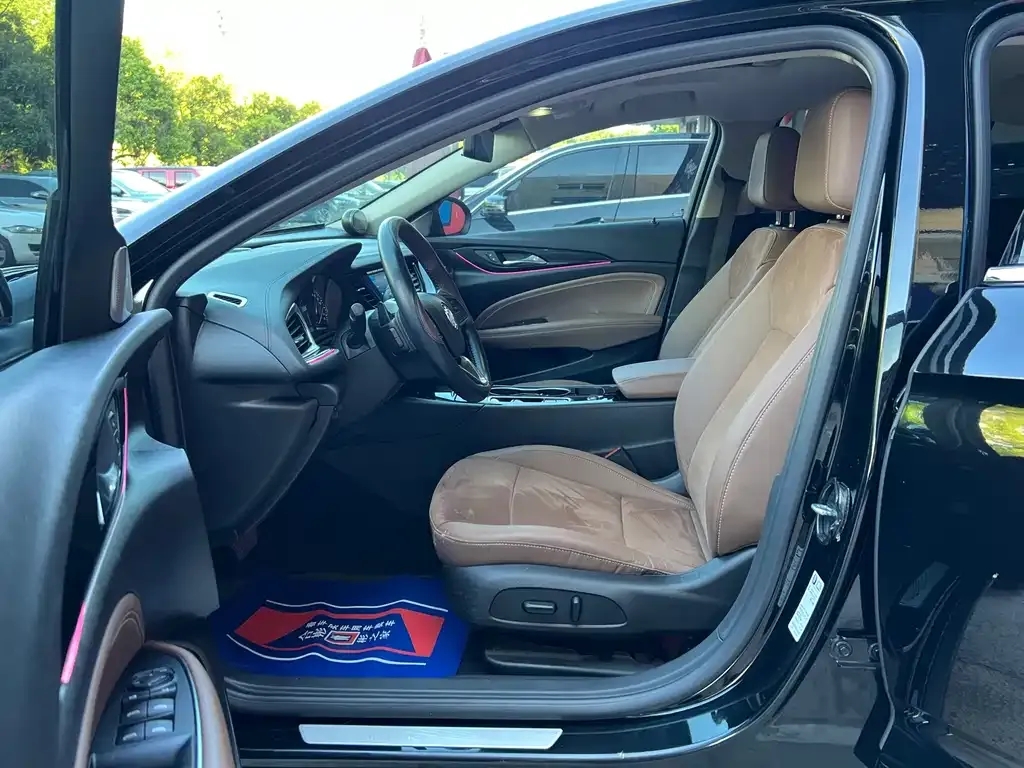 Buick Regal — фото 2