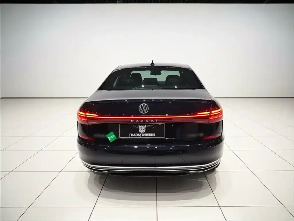 Volkswagen Passat — фото 3