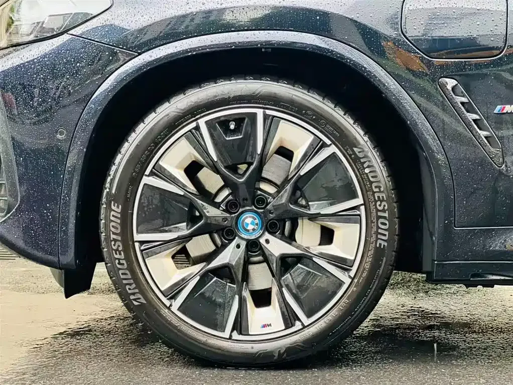 BMW iX3 2024 из CN, фото 10