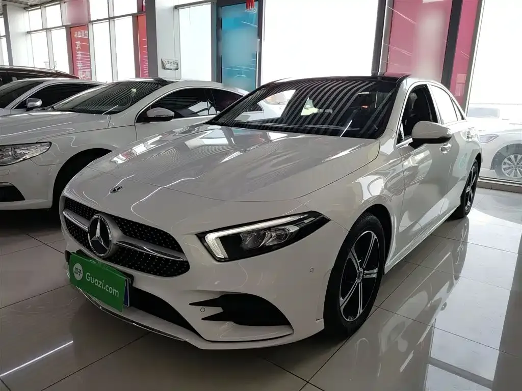 Mercedes-Benz A-Class 2023 из CN, фото 1