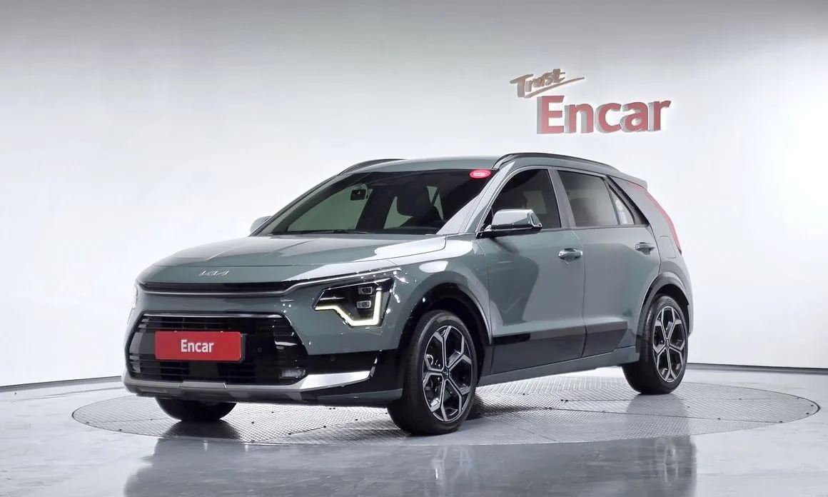 Kia Niro — фото 1
