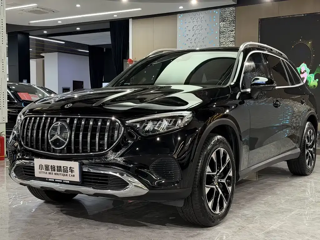 Mercedes-Benz GLC — фото 1