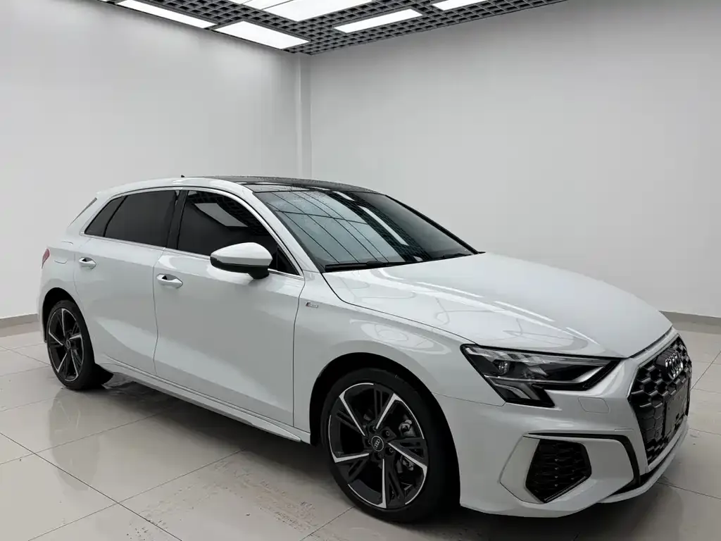 Audi A3 — фото 2