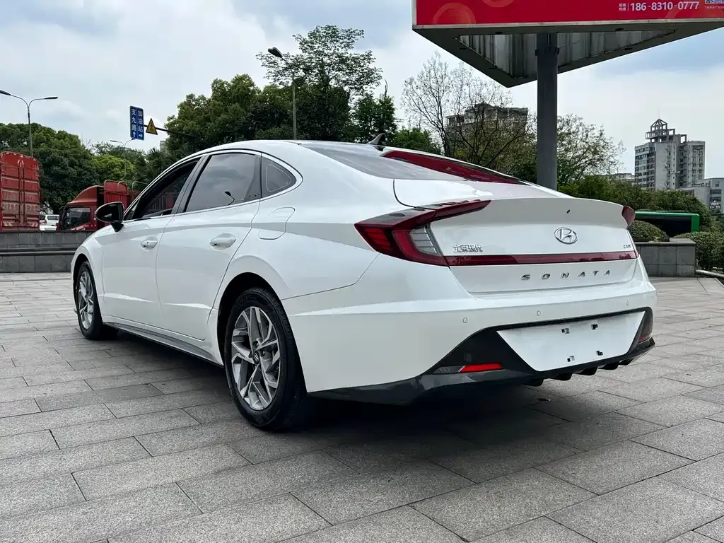 Hyundai Sonata — фото 6