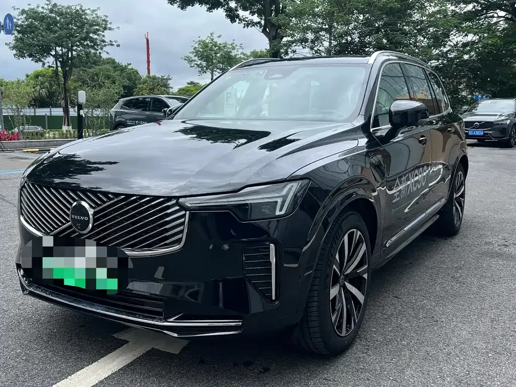 Volvo XC90 PHEV 2025 из CN, фото 1