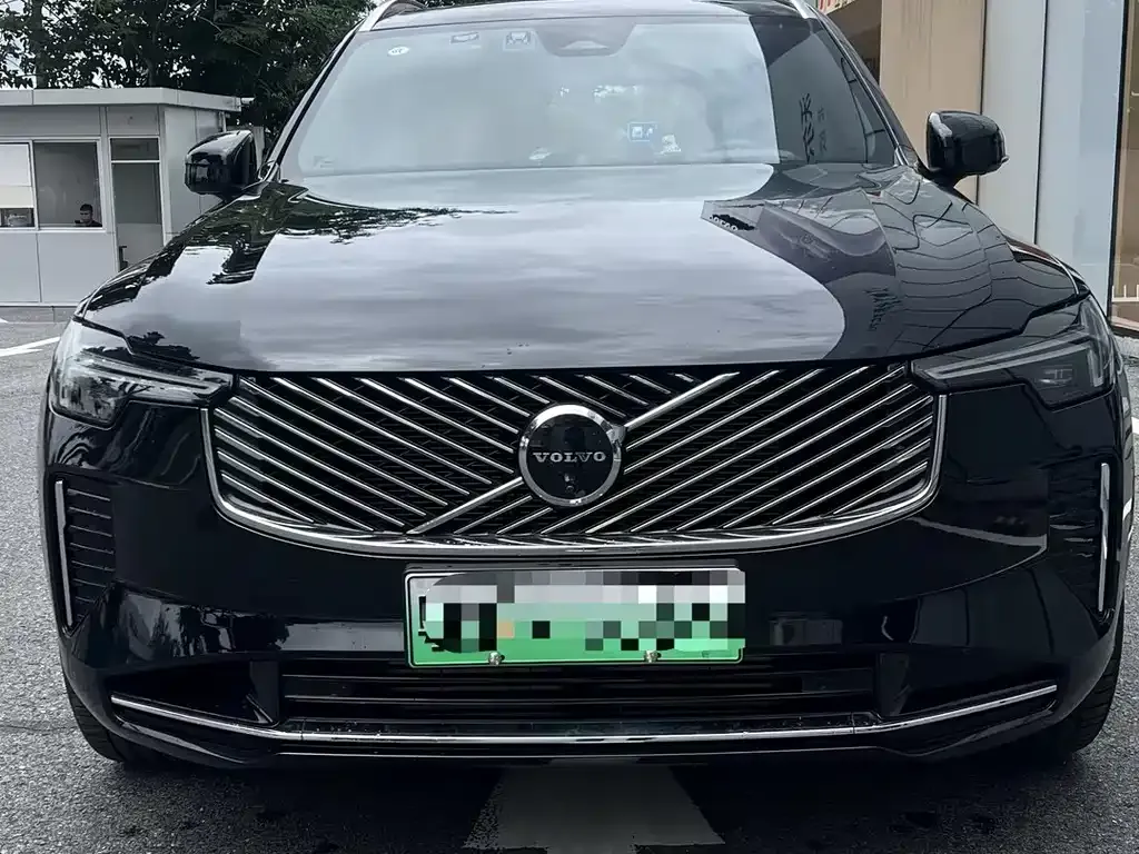 Volvo XC90 PHEV 2025 из CN, фото 4