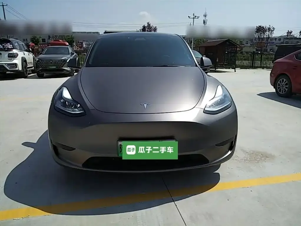 Tesla Model Y — фото 6