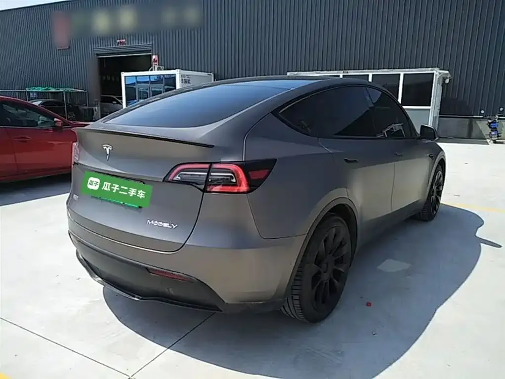 Tesla Model Y — фото 7