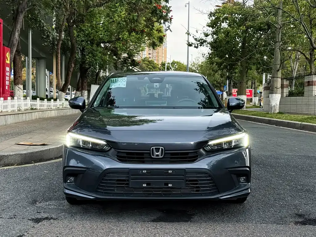 Honda Civic — фото 2