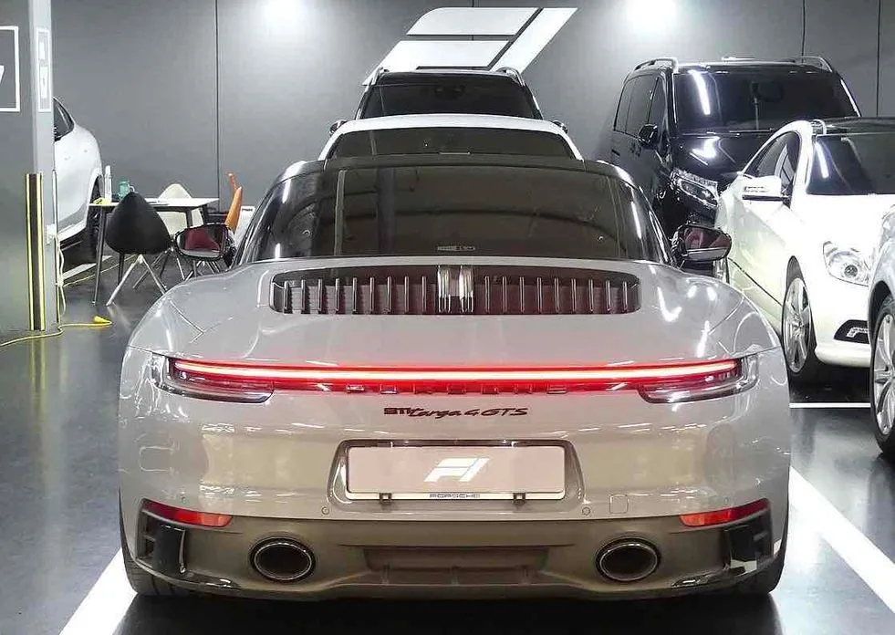 Porsche 911 2024 из KR, фото 6