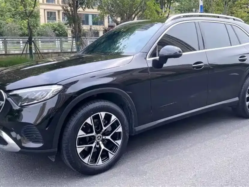 Mercedes-Benz GLC — фото 6