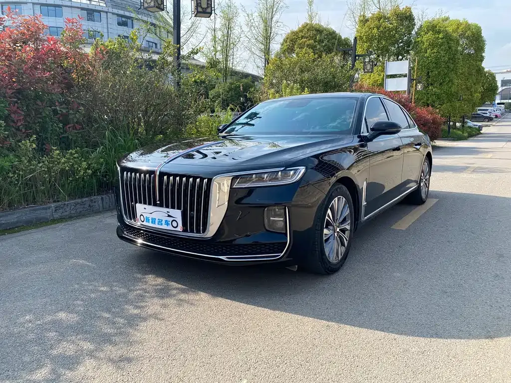 Hongqi H9 — фото 1