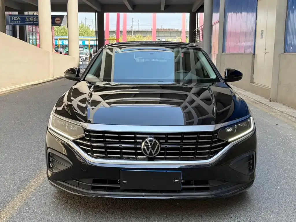 Volkswagen Passat — фото 7