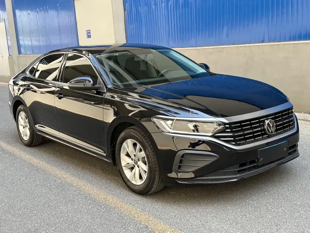 Volkswagen Passat — фото 8