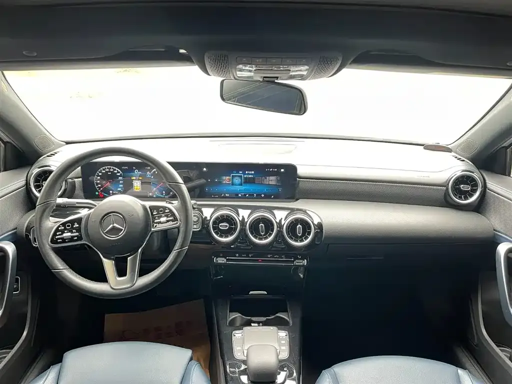 Mercedes-Benz A-Class 2023 из CN, фото 10