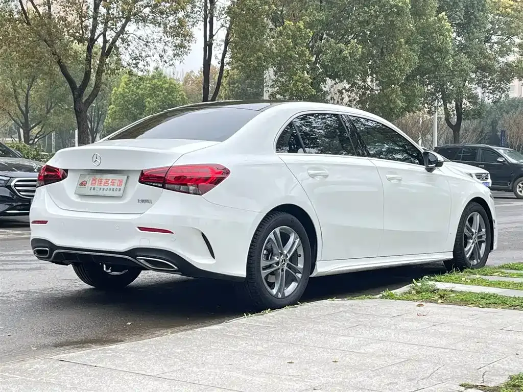 Mercedes-Benz A-Class 2023 из CN, фото 6