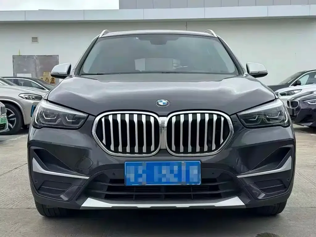 BMW X1 — фото 2