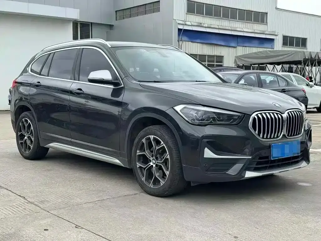 BMW X1 — фото 3