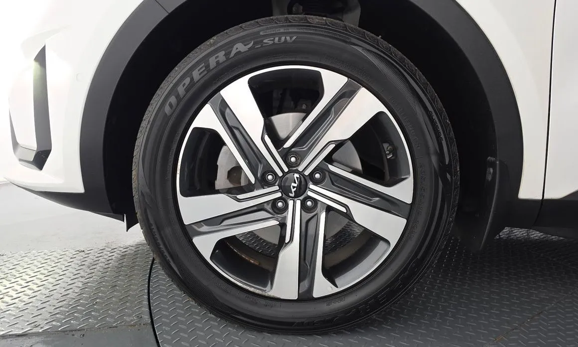 Kia Sorento — фото 4