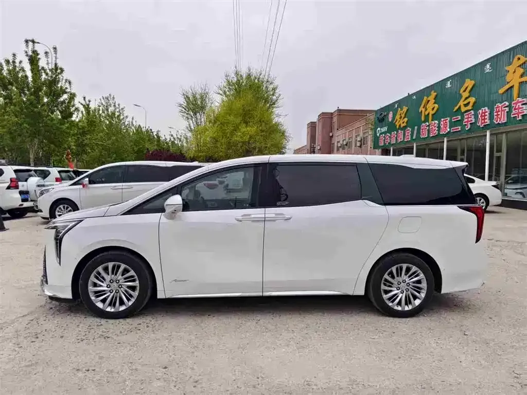 Buick Century 2023 из CN, фото 8