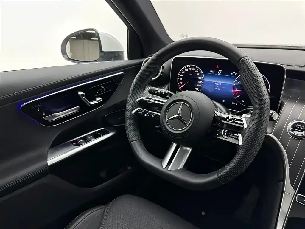 Mercedes-Benz GLC 2023 из CN, фото 8