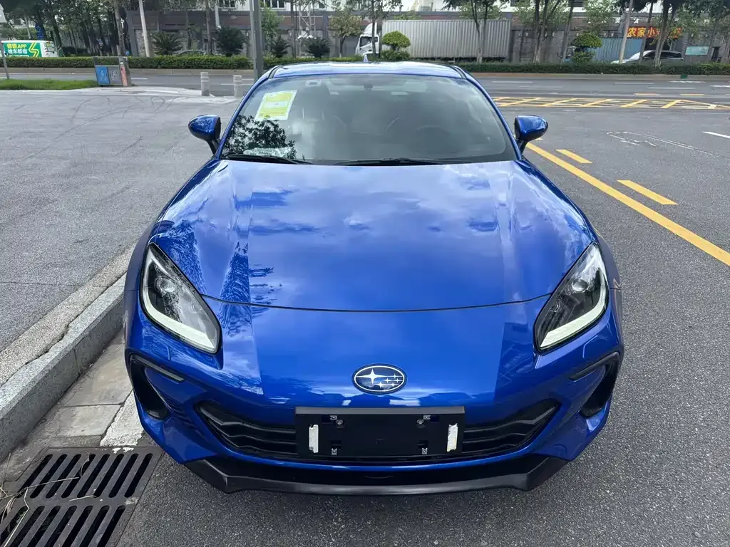 Subaru BRZ 2022 из CN, фото 7