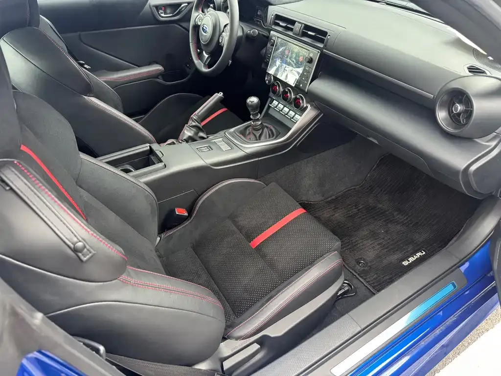 Subaru BRZ 2022 из CN, фото 3