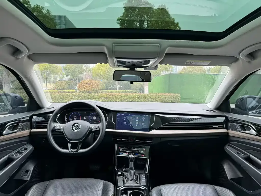 Volkswagen Passat — фото 4