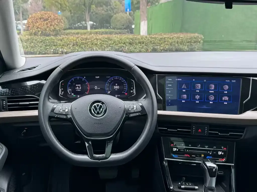 Volkswagen Passat — фото 5
