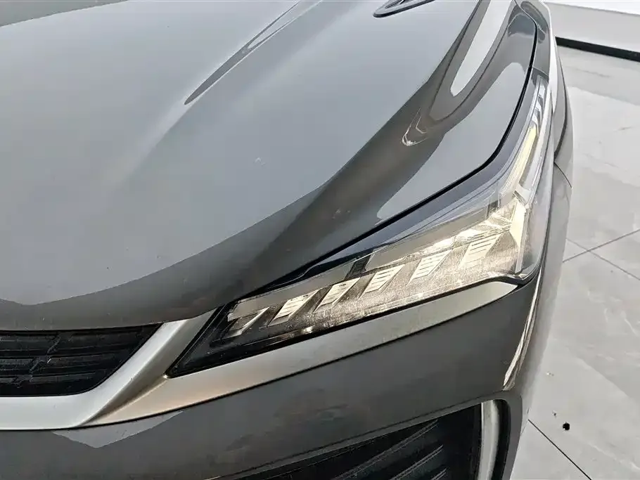 Geely Binyue — фото 10