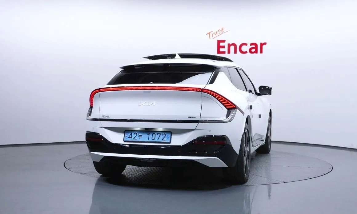 Kia EV6 — фото 3
