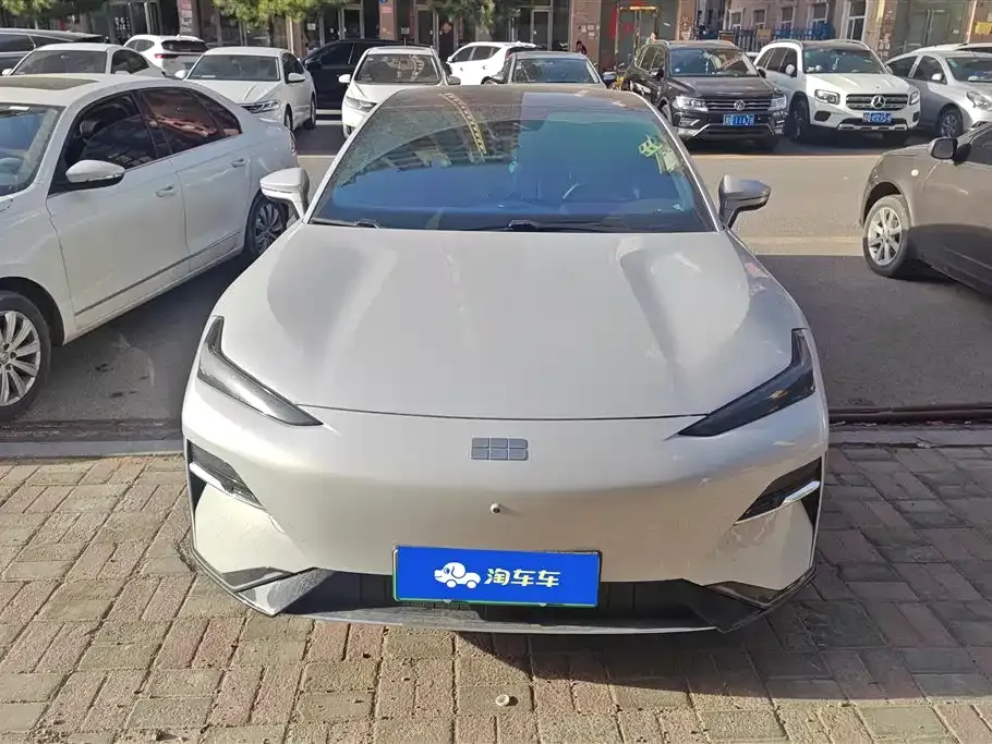 Geely Galaxy E8 2024 из CN, фото 10