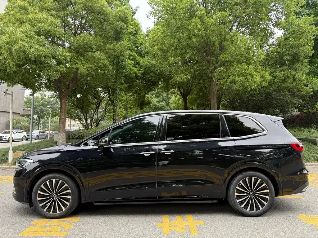 Volkswagen Viloran 2023 из CN, фото 8