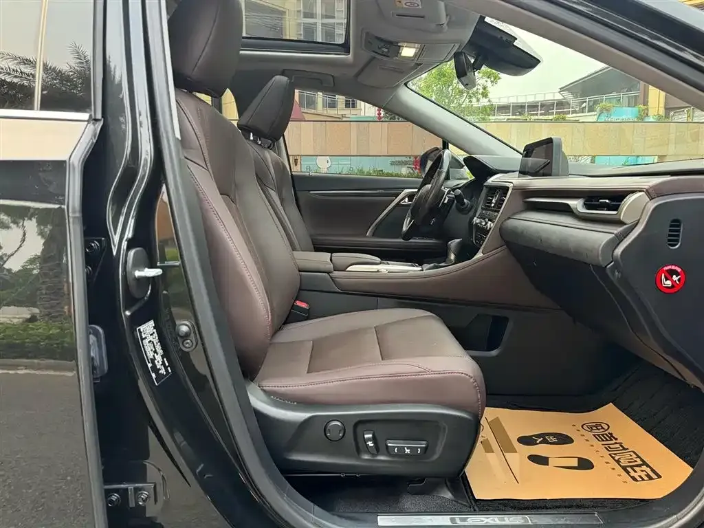 Lexus RX 2021 из CN, фото 8
