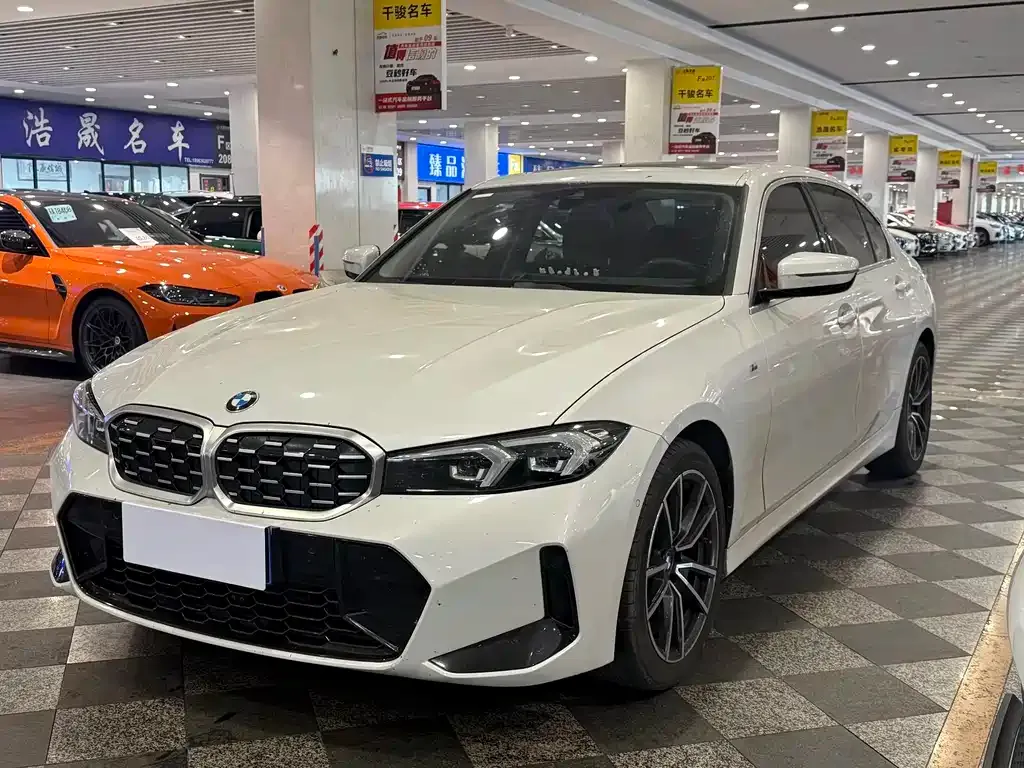 BMW 3 Series — фото 1
