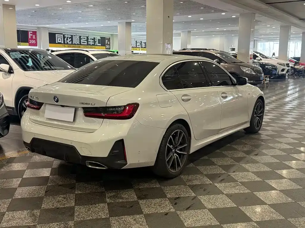 BMW 3 Series — фото 10