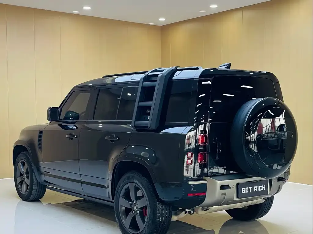 Land Rover Defender — фото 5