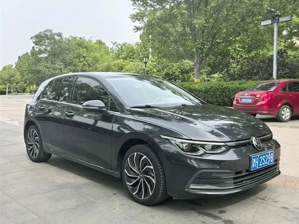 Volkswagen Golf 2023 из CN, фото 7