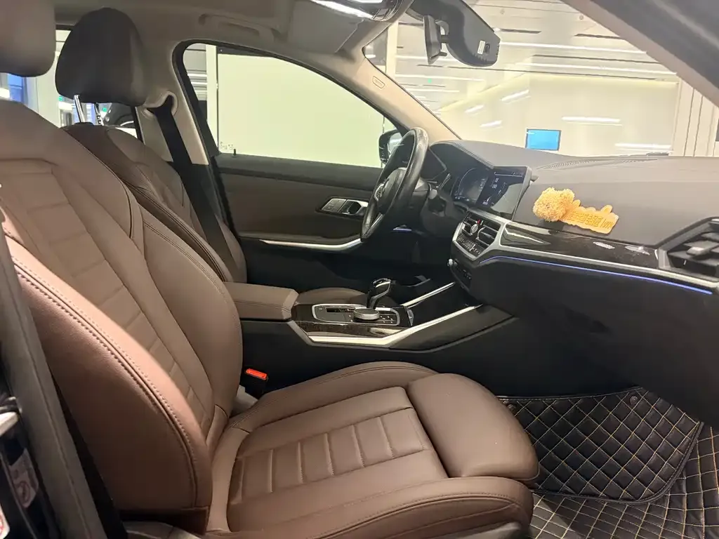 BMW 3 Series — фото 10
