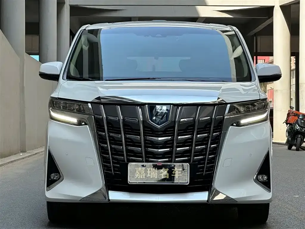Toyota Alphard 2021 из CN, фото 9