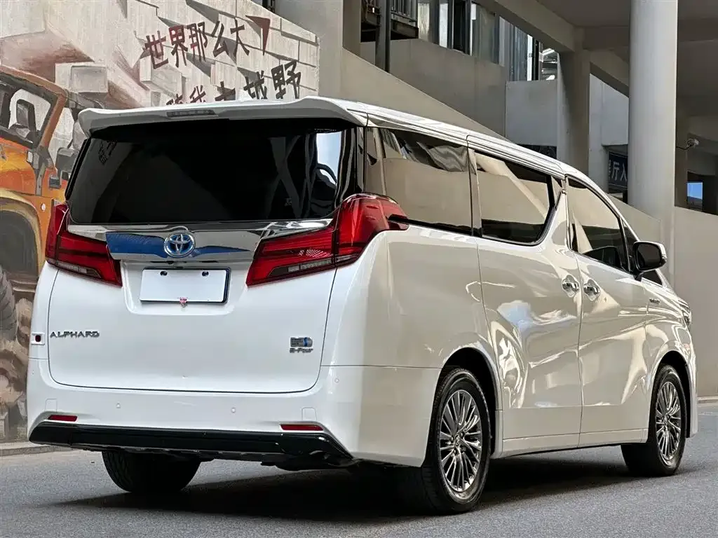 Toyota Alphard 2021 из CN, фото 4