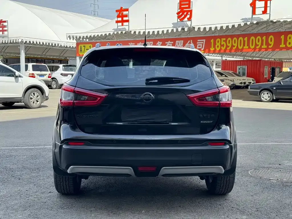 Nissan Qashqai — фото 6