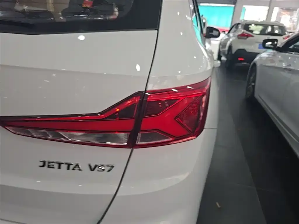 Jetta VS7 2023 из CN, фото 2
